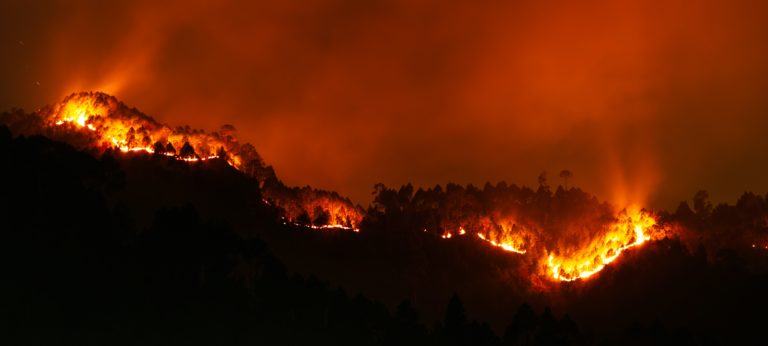 Incendios mortales se extienden por el norte de Nuevo México