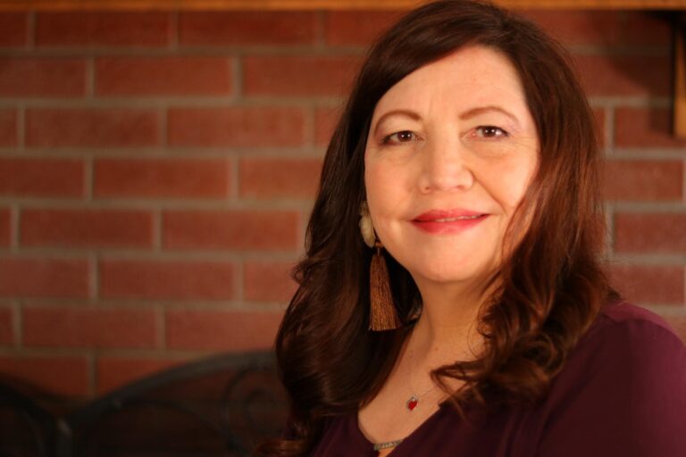 Marlene De la Rosa aboga por las minorías como miembro del Consejo Escolar de Denver