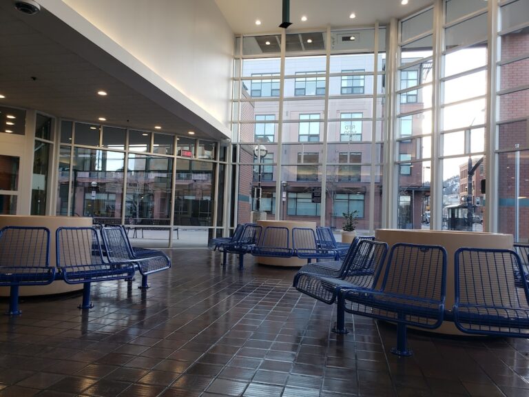 La estación de RTD en el centro de Boulder reabrirá el 19 de febrero