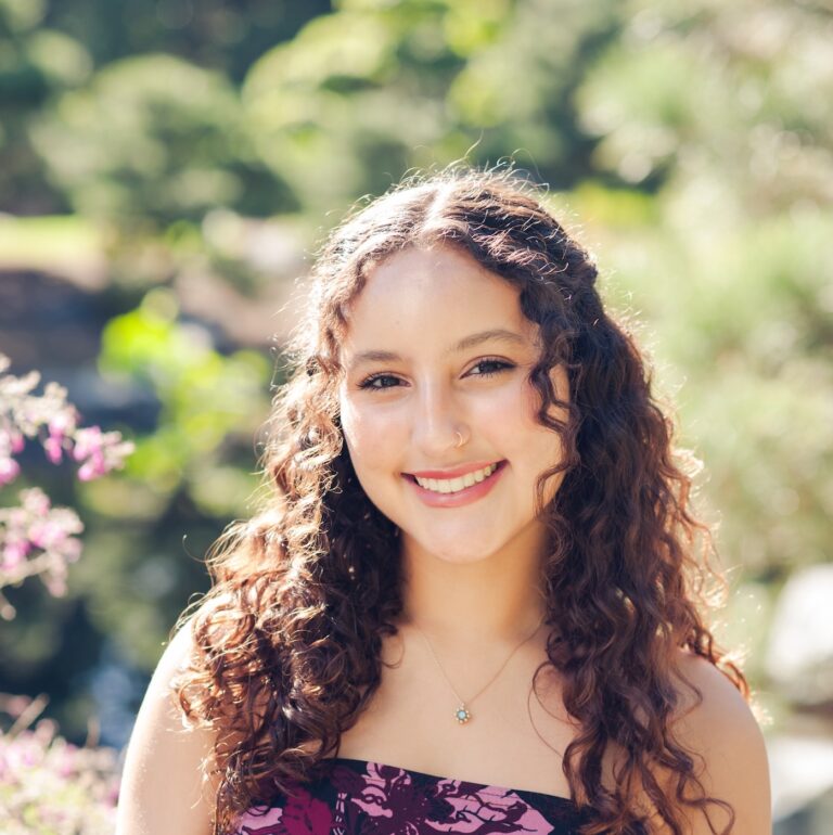 Estudiante de la Semana – Sofia Saavedra