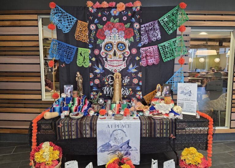 Estudiantes de preparatoria de Chihuahua visitan CSU Pueblo