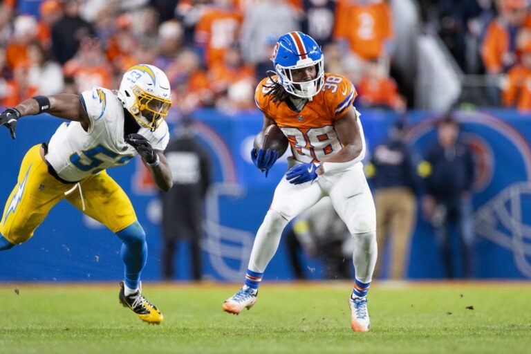 Los Broncos se encargan de los negocios y se aseguran el primer puesto en la AFC