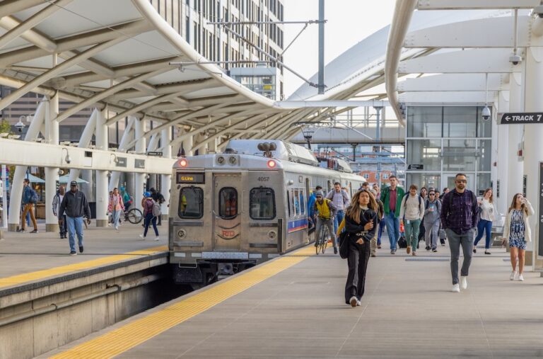 Los cambios de servicio propuestos por RTD para junio aumentarían las frecuencias e introducirían nuevas conexiones ferroviarias