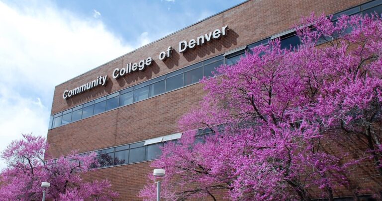 El “Boleto Dorado” de Denver hacia la educación y las oportunidades